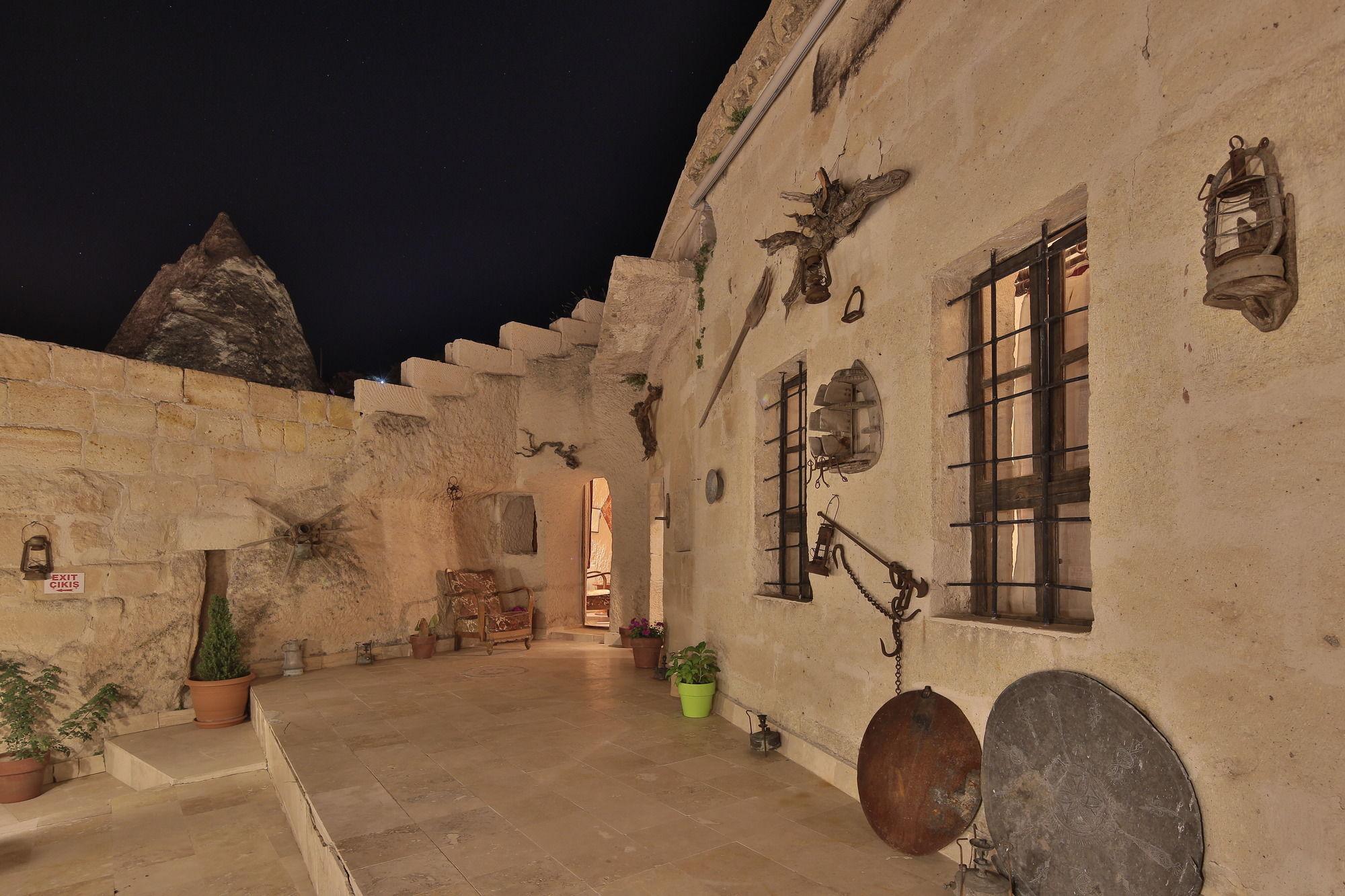 Mia Cappadocia Cave Hotel Goreme Exterior foto