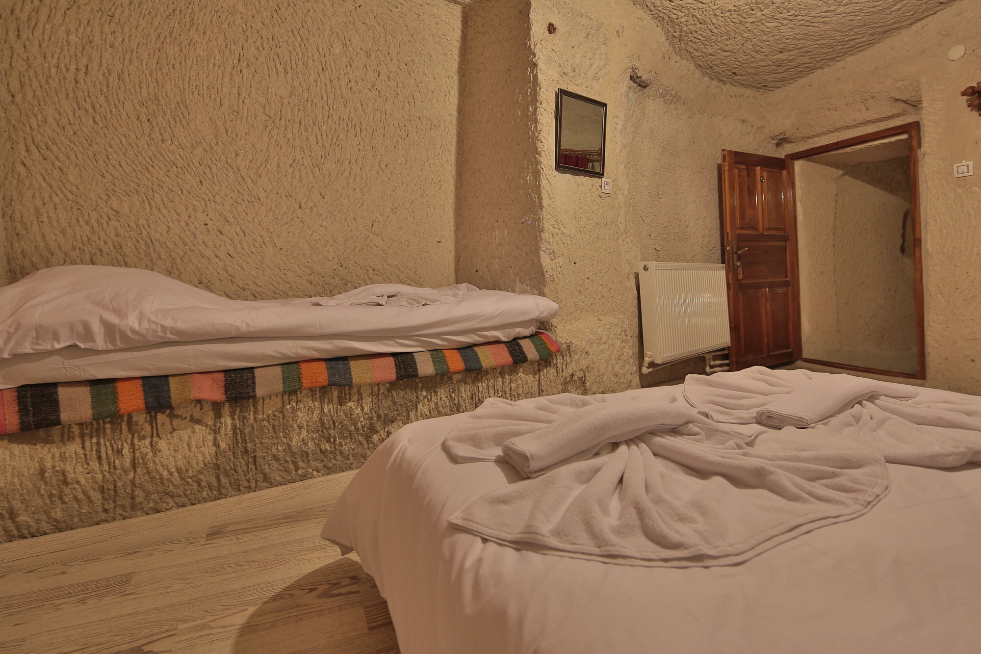 Mia Cappadocia Cave Hotel Goreme Exterior foto